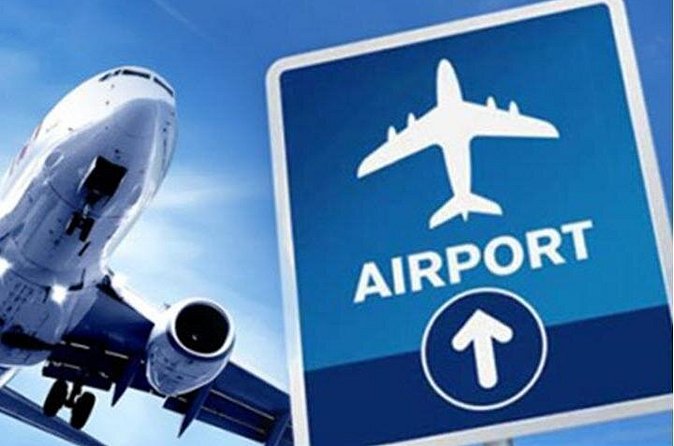 Airport Transfers to East End Accommodations (GCM) - Round Trip - Arriving at Grand Cayman Airport and heading east