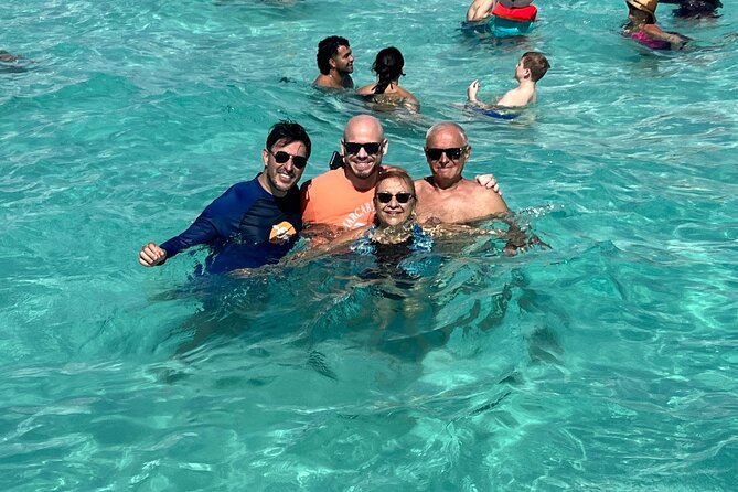 Aquaholic Charters: Private 1.5 - 4Hrs Cayman Luxury Adventure - Coral Garden snorkeling in clear water
