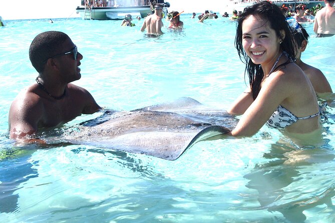 Full-Day Private Stingray City Snorkeling and Starfish Beach Tour - Two hours at Rum Point