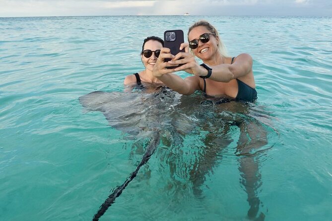 Grand Cayman Catamaran Tour to Stingray City and Rum Point - What the $123.50 price gets you