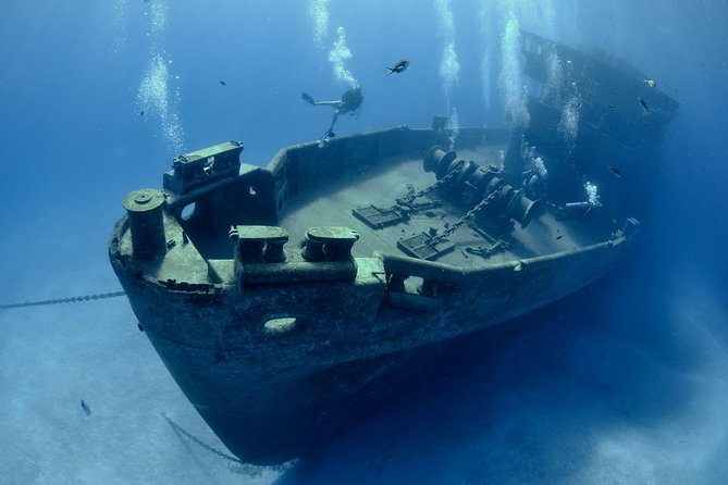 Grand Cayman Kittiwake and Reef Sail - Why the Kittiwake makes this cruise different
