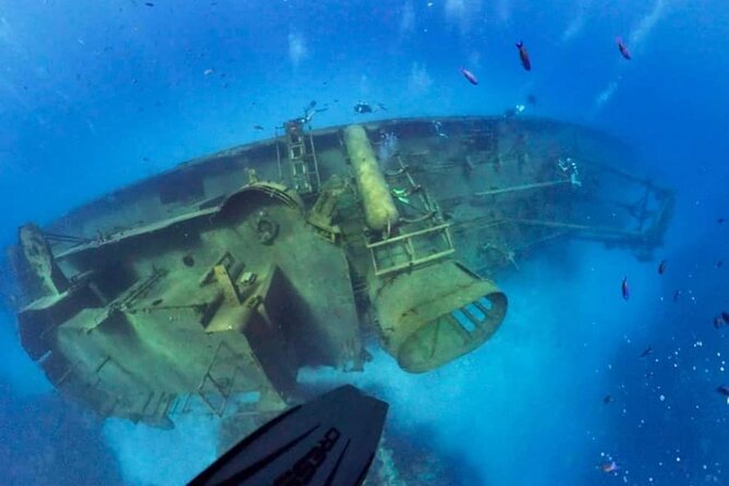 Grand Cayman Kittiwake and Reef Sail - Crew service and the feel onboard