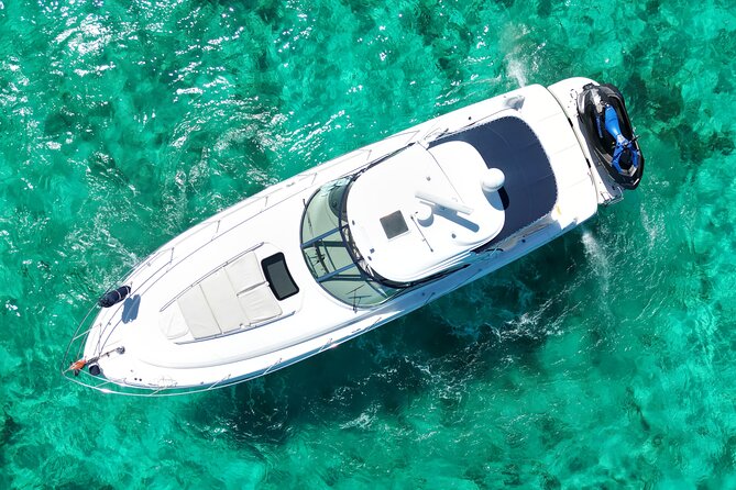 Half Day Private Tour with Jet Ski Experience in Cayman Island - What the crew adds to the experience