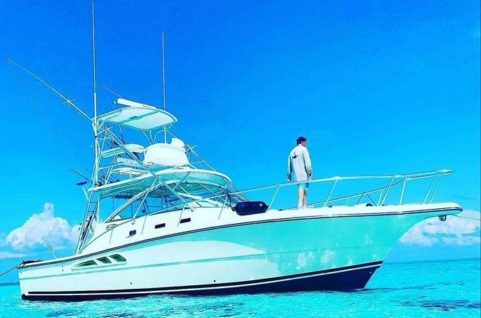 Luxury Private Fishing Charters - FULL DAY CHARTER - Comfort That Matters on an Eight-Hour Charter