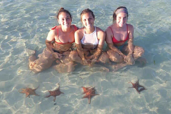 Private boat charter in Grand Cayman - Starting at Cayman Islands Yacht Club