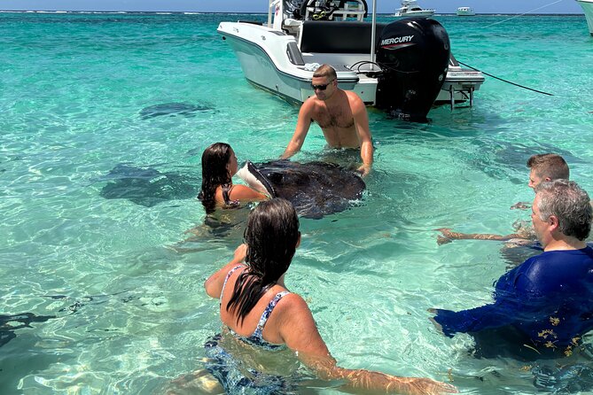 Private Charter for Stingray city - Captain Cody, Captain Deion, and the Stay Salty approach