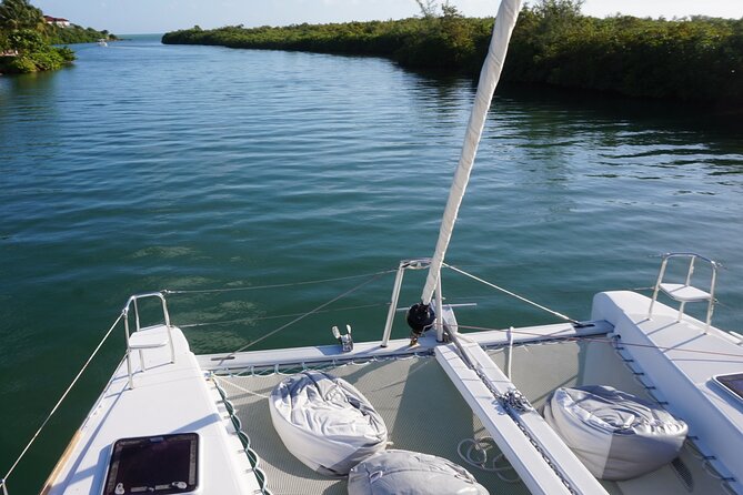 Private Luxury Catamaran Tour to Stingray City and Snorkel - Timing, meeting point, and what to pack