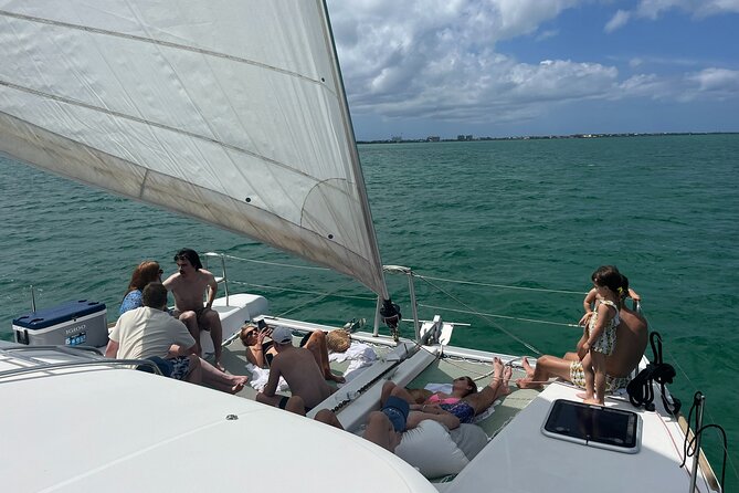 Private Luxury Catamaran Tour to Stingray City and Snorkel - The praise is strongest for the crew and overall care
