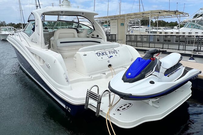 Private Luxury HalfDay w/Jetski Stingray City, Snorkeling & Starfish Beach Tour - Stingray City: the reason to choose this tour