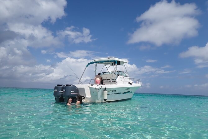 Private Tour to Stingray City & Snorkeling at Coral Gardens - Coral Gardens and the barrier reef