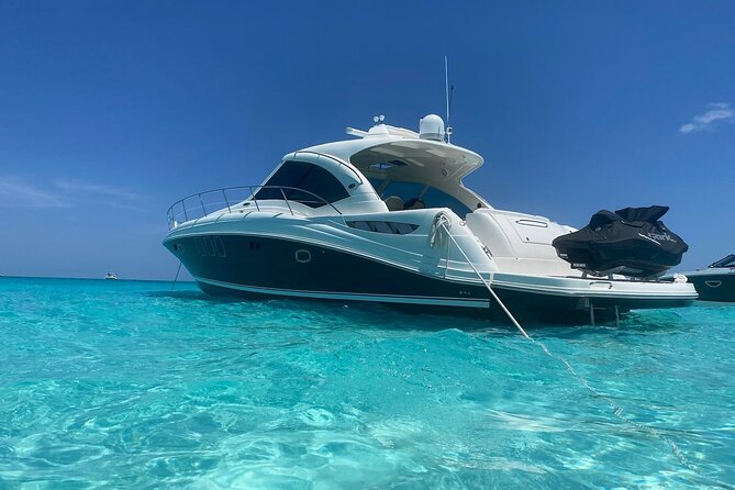 Private Yacht 48 ft Sting Ray City, Snorkel & Starfish Beach - Key points to know before you book