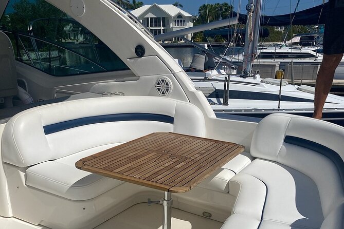 Private Yacht 48 ft Sting Ray City, Snorkel & Starfish Beach - A private start at Cayman Islands Yacht Club