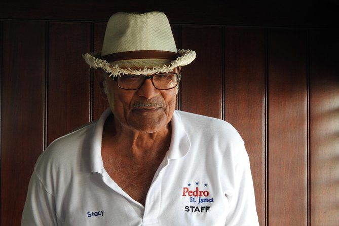 Queen Elizabeth II Botanic Park and Pedro St James Castle Tour in Grand Cayman - Why the guide and driver matter