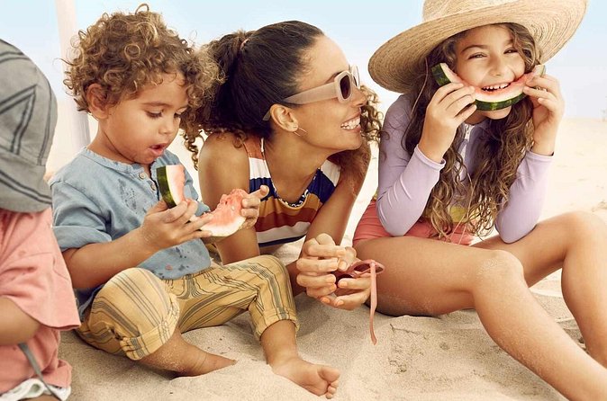 Stingray City, Coral Gardens & Frankie's Local Lunch & Juice - Who should book this outing